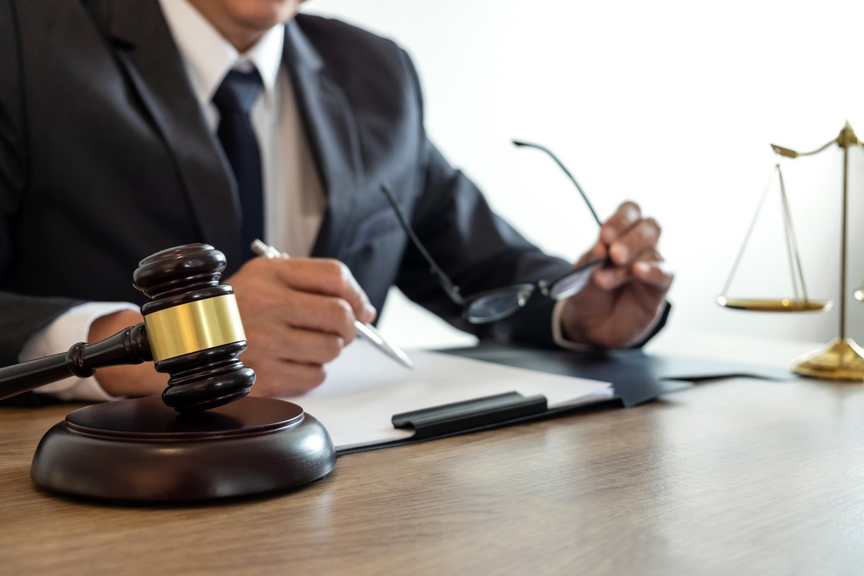 離婚要準備什麼證據才可保護自己？妨礙家庭又可以提告那些罪名？